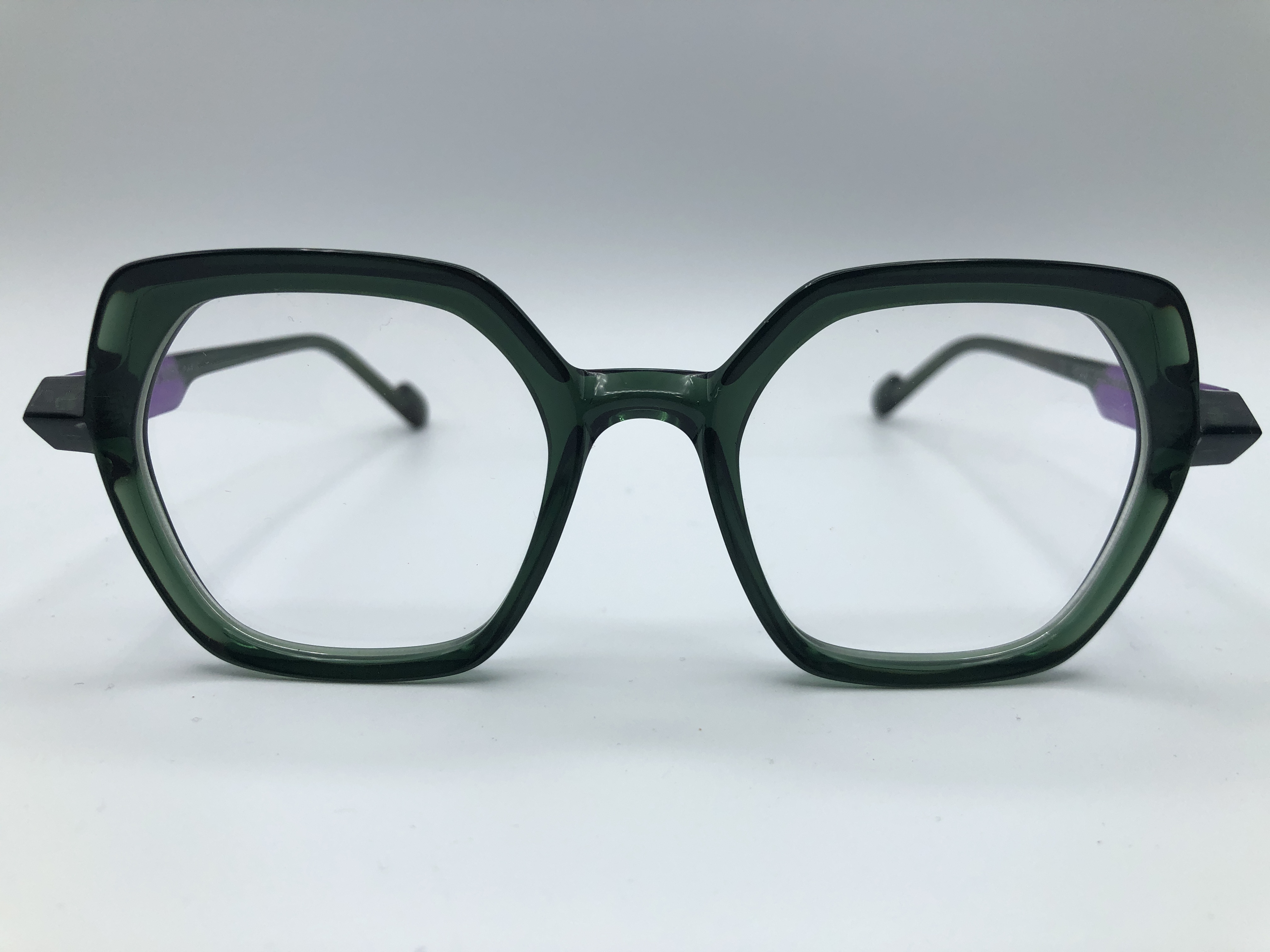 Caroline Abram Mabel 318