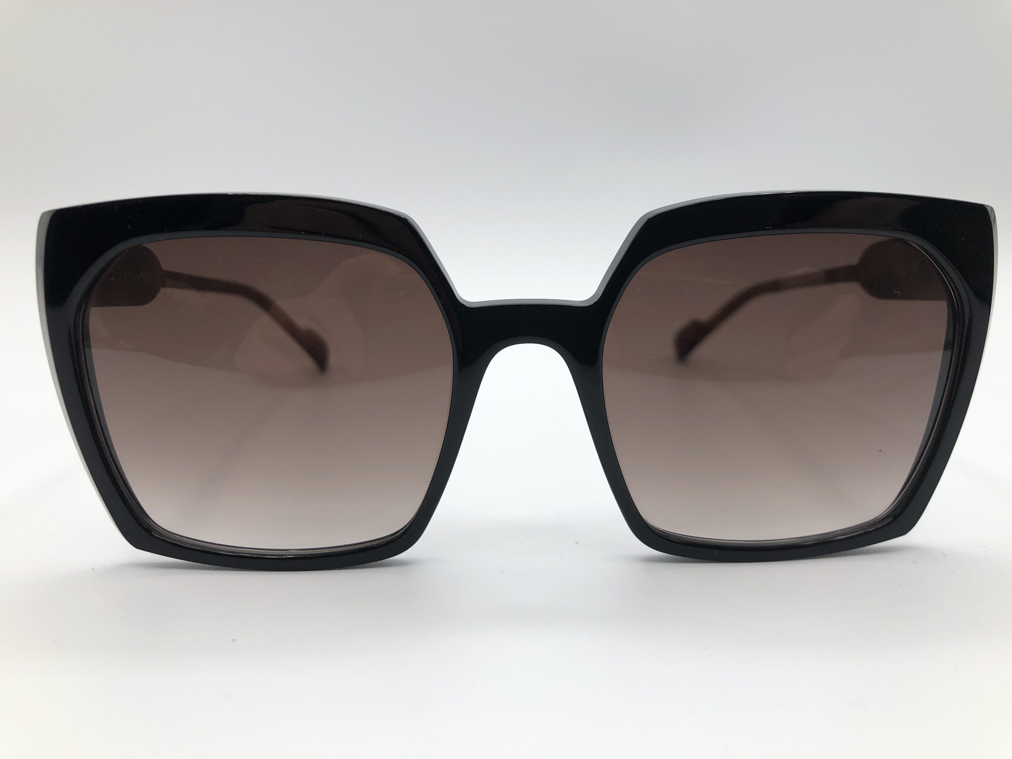 Caroline Abram Disco 235