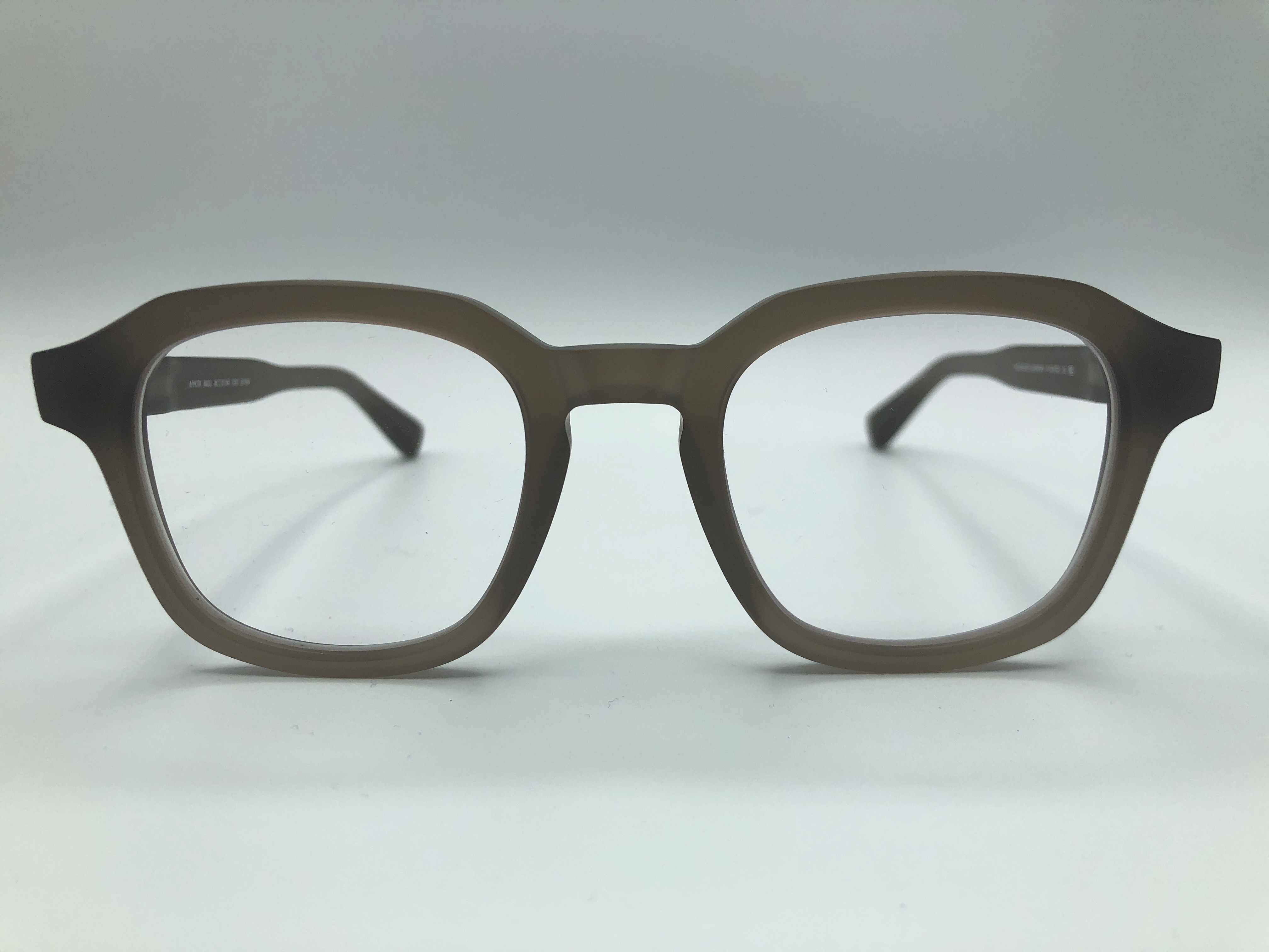 Mykita Badu c190