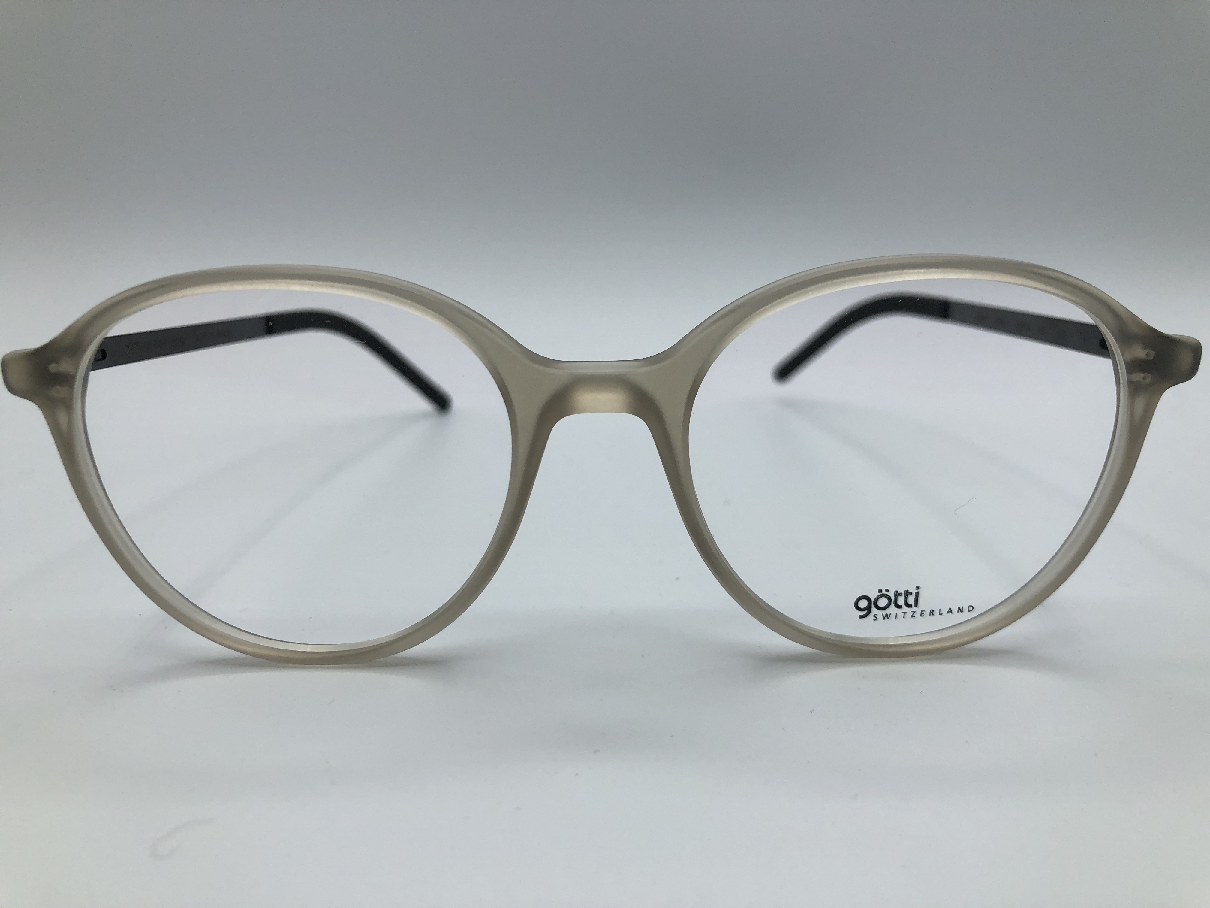 Götti Riana CBR-B